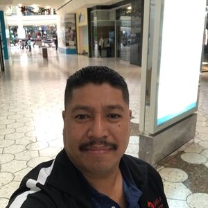 Meet your Posher, Juan